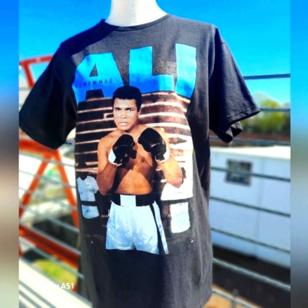 🎙New!#MuhammadAli🥊#GOAT🐑 #Louisville #boxing #CassiusClay #hiphop💯✔️🎬🥊🥊🥊